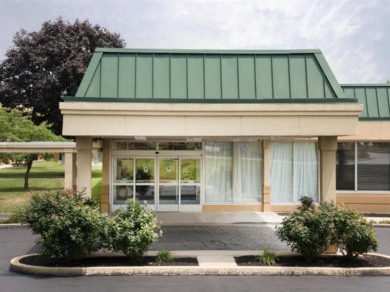 Hotel Days & By Wyndham